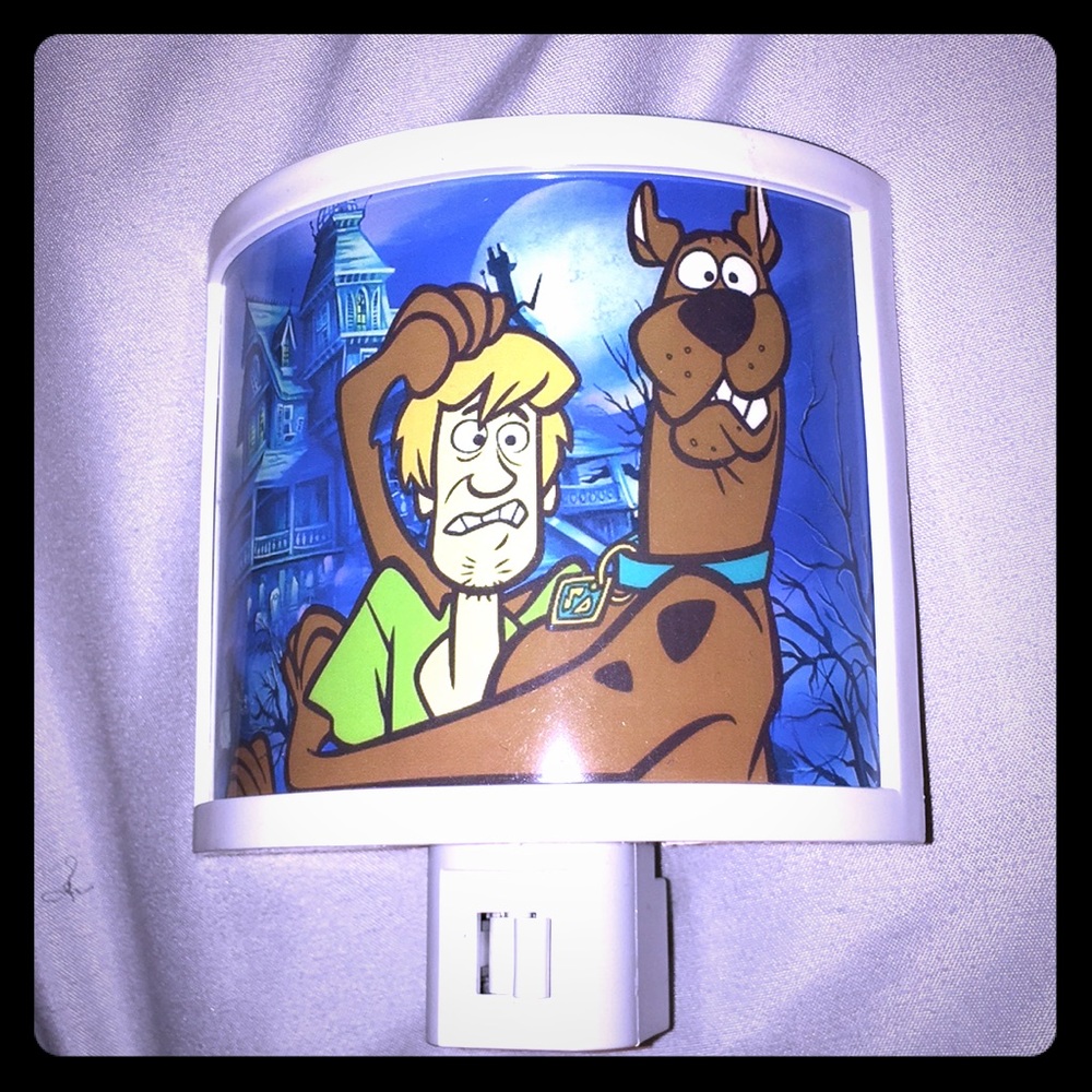 Scooby Doo nightlight NWOT